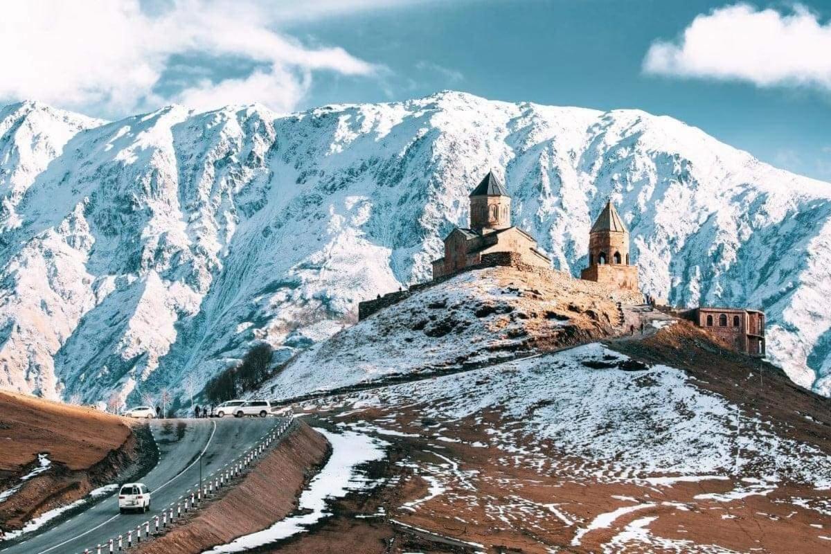 Hotel Golden Star Kazbegi Zewnętrze zdjęcie